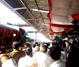 Vizag-Paradeep Weekly super fast express
