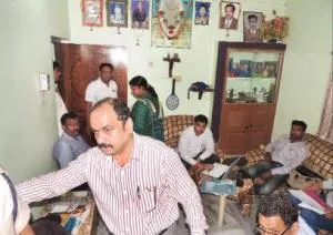 CBI officials raiding Kalia's house at GGP Colony in Bhubaneswar on Tuesday