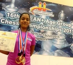 Saina Salonika