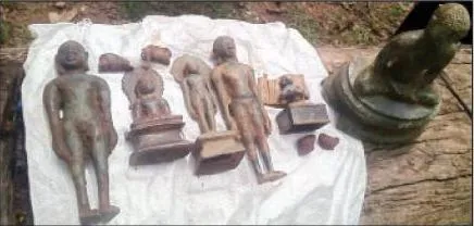 buddha idols (1)