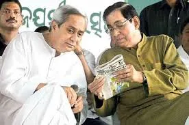 Naveen Patnaik and Pyari Mohan Mohapatra in happier times