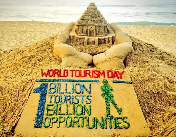 world tourism day sand art
