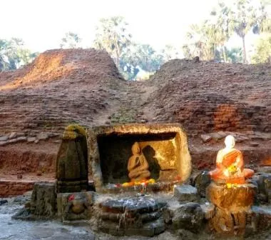 Photo courtesy : travelinghazy.blogspot.com