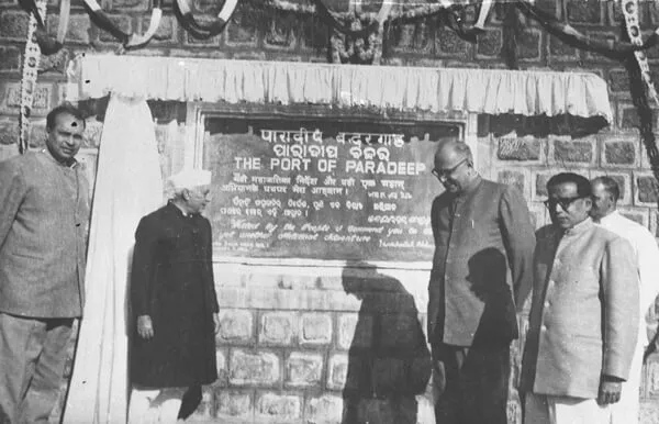 Pic: With Jawaharlal Nehru at the inauguration of Paradip port