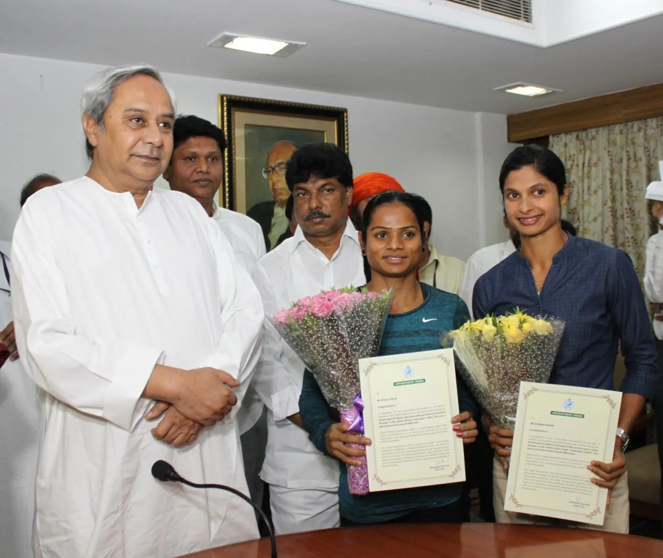 naveen dutee shrabani