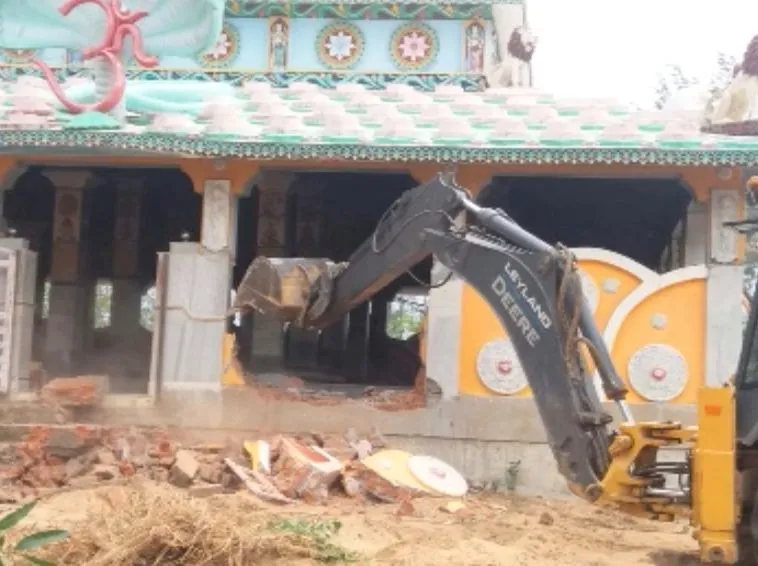 Bana Baba Ashram demolition