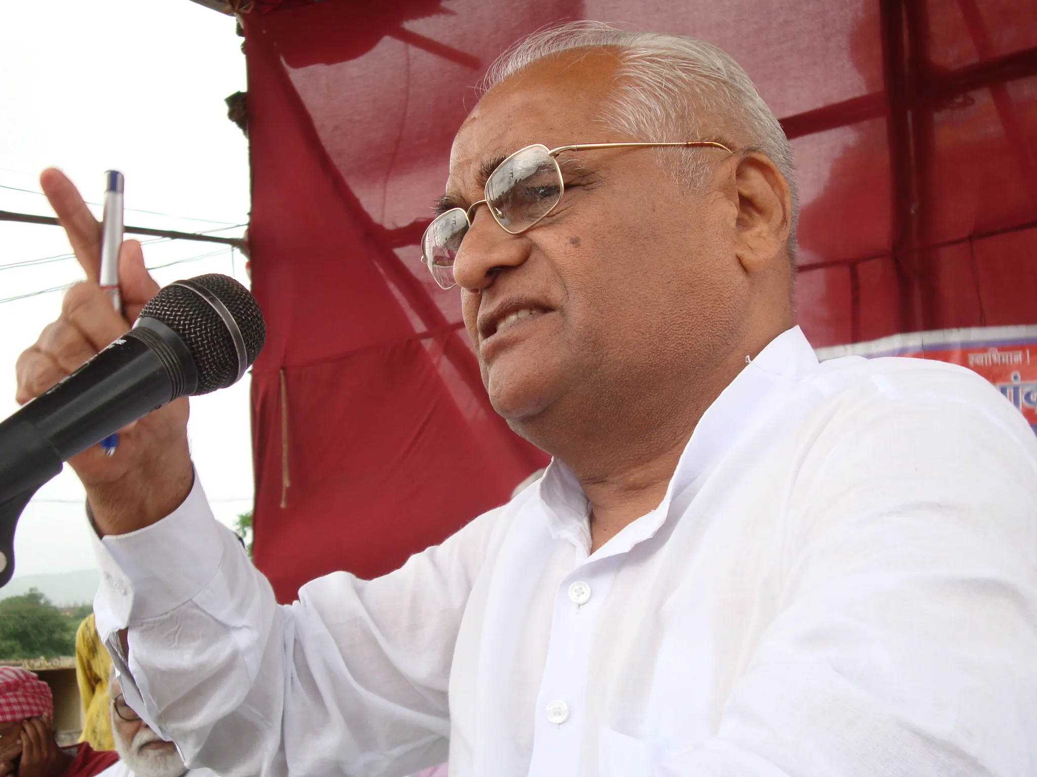 Pic courtesy: yuvabharat.wordpress.com