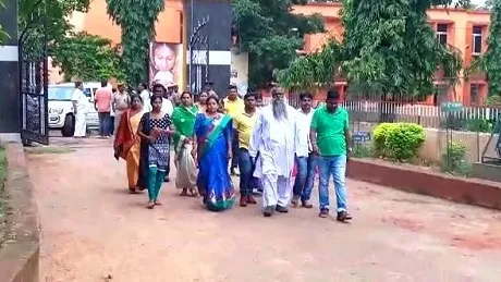 Dhenkanal municipality chairman trust vote