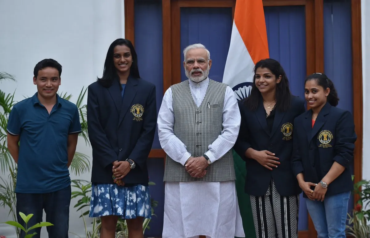 Pic. twitter.com/narendramodi