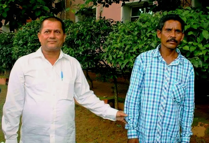 dana-majhi-with-achyuta-samanta