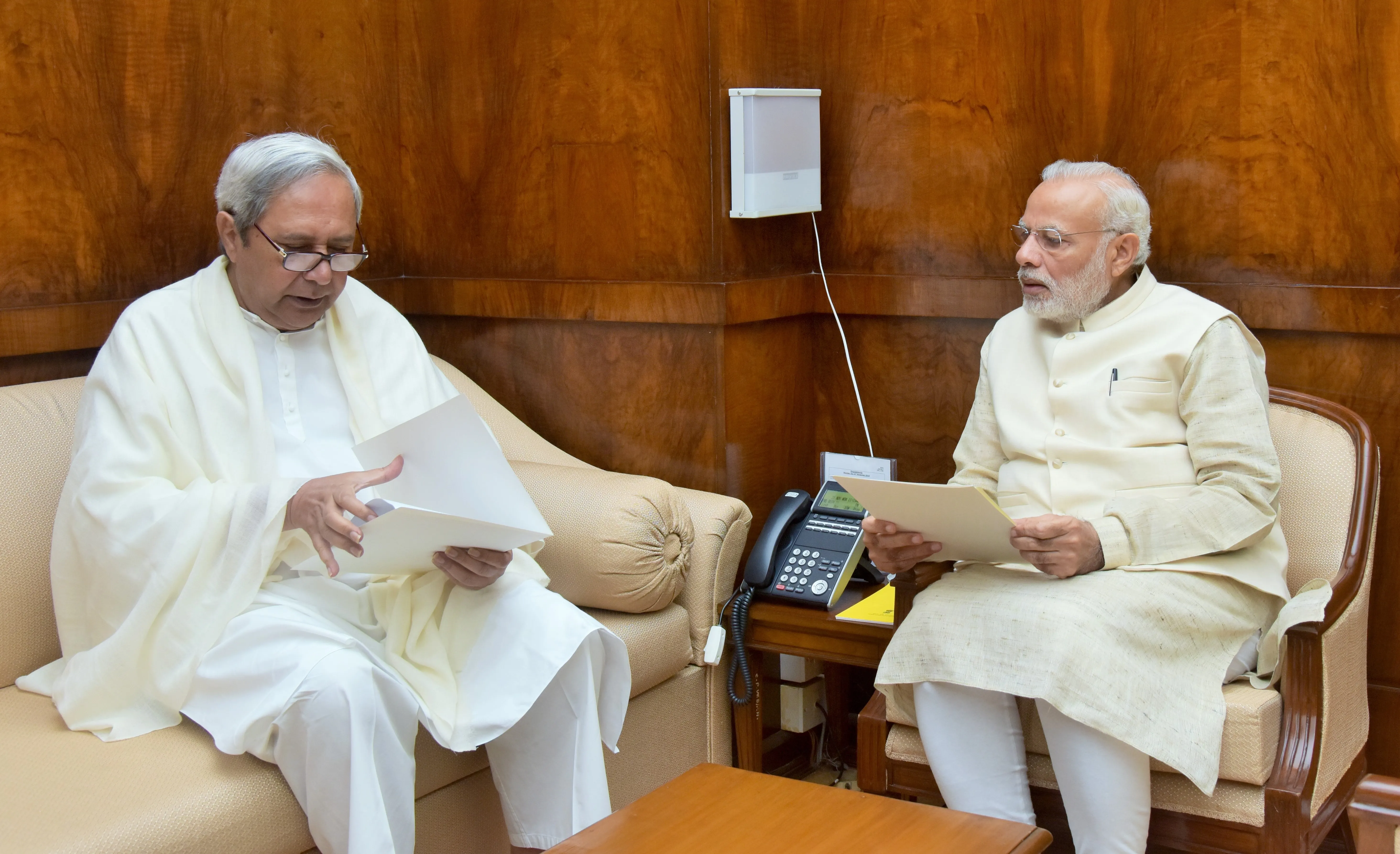 naveen-meets-modi