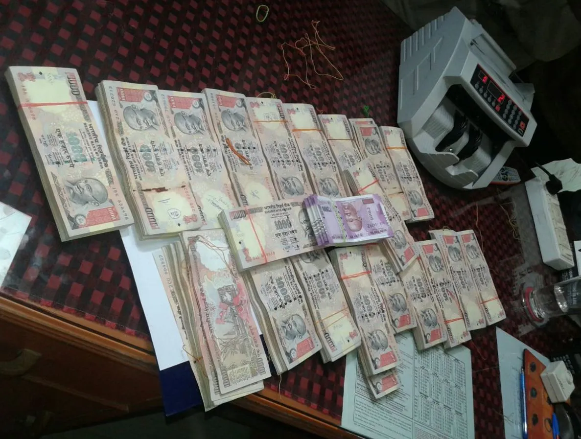 cash-seized-bhubaneswar