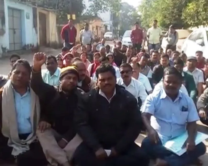 teachers-agitation