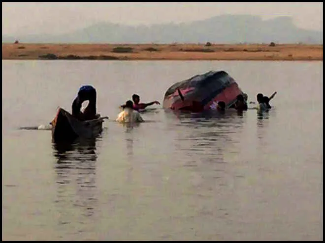 kantilo-boat-capsize