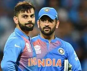 kohli-dhoni