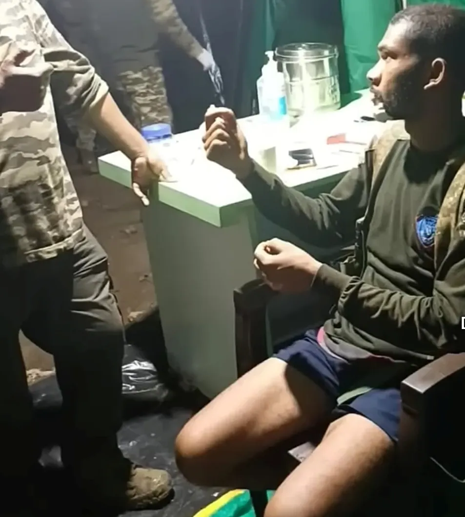 Mkg police camp upare naxal attack (2)