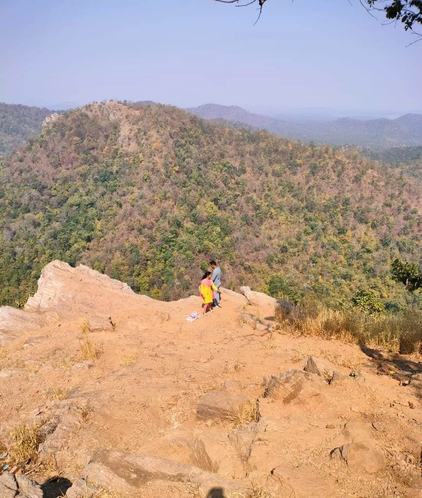 ଛଳିଆ ପାହାଡ଼