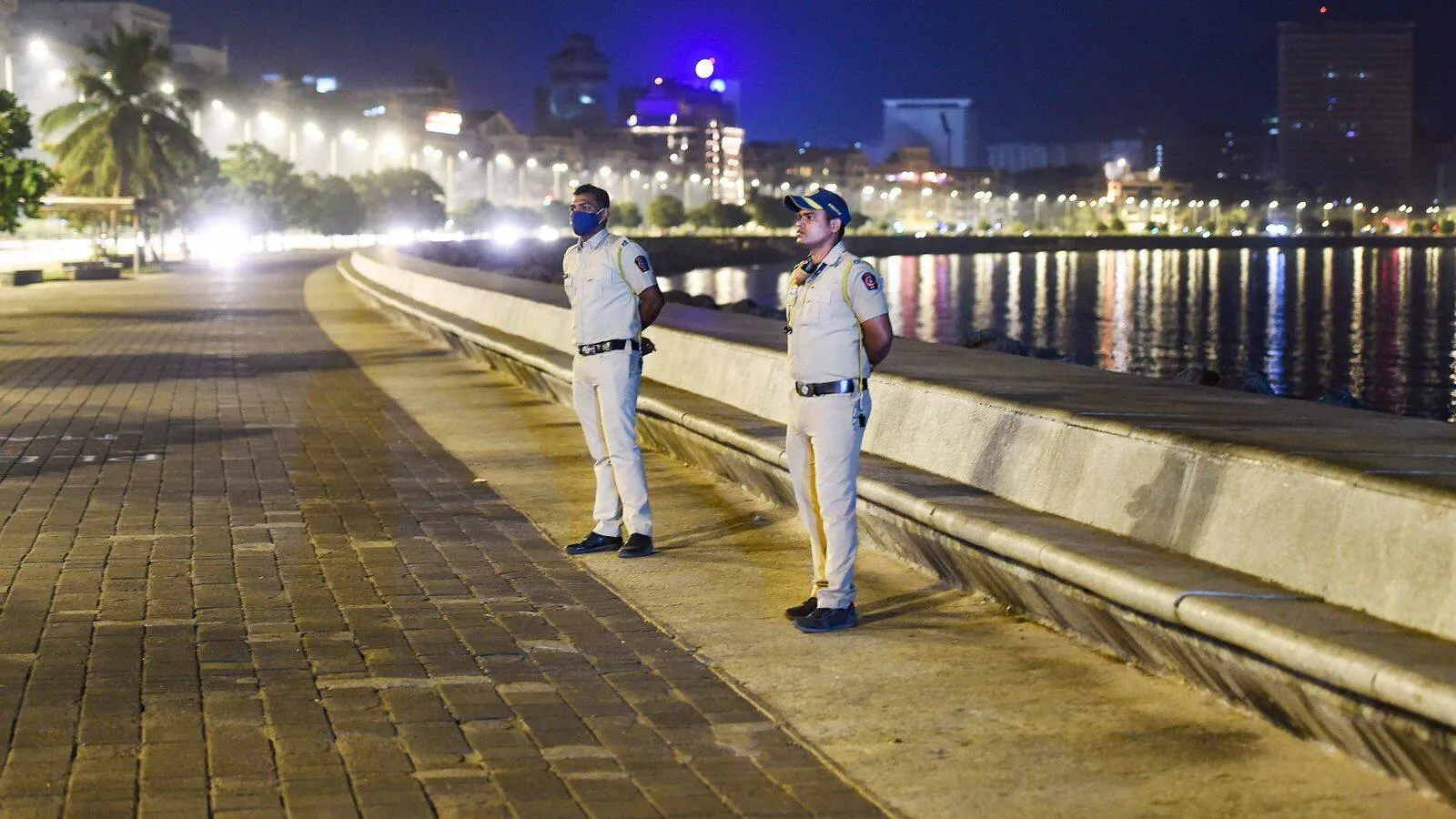 Planning to celebrate New Year? Check for night curfew, ban on gathering  rules in your state