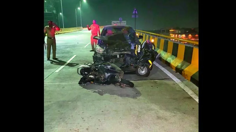 hyderabad-two-friends-taking-selfies-killed-after-being-hit-by-drunk-techies-car के लिए इमेज परिणाम