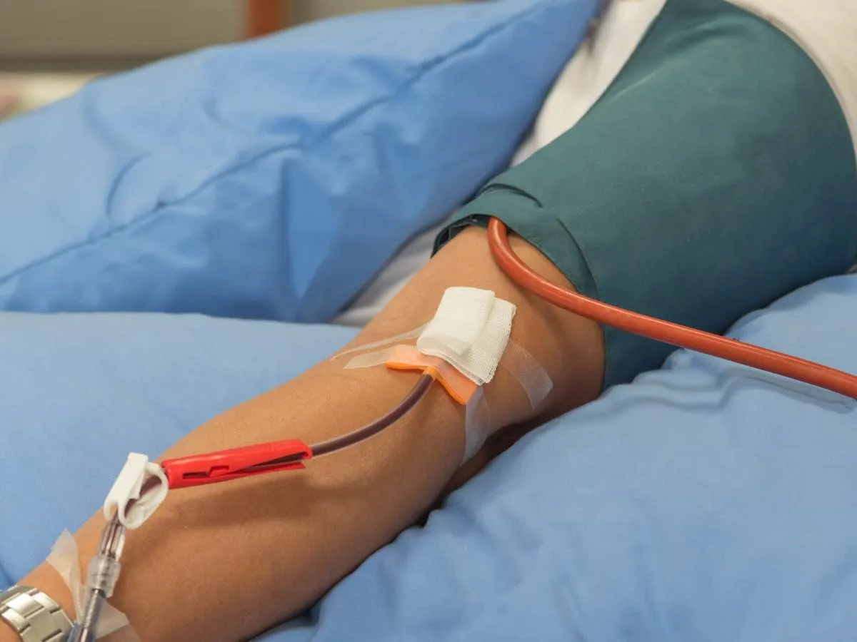 Coronavirus Treatment: What is plasma therapy and can it treat ...