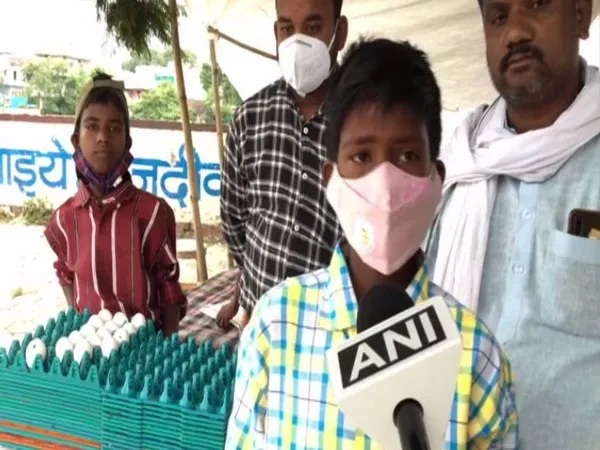 BJP MLA promises house to boy whose egg cart was overturned by ...