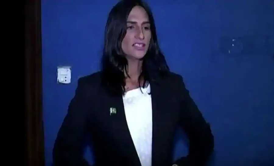 Pakistan की पहली ट्रांसजेंडर जज बनना चाहती हैं Nisha Rao, कभी मांगती थीं भीख