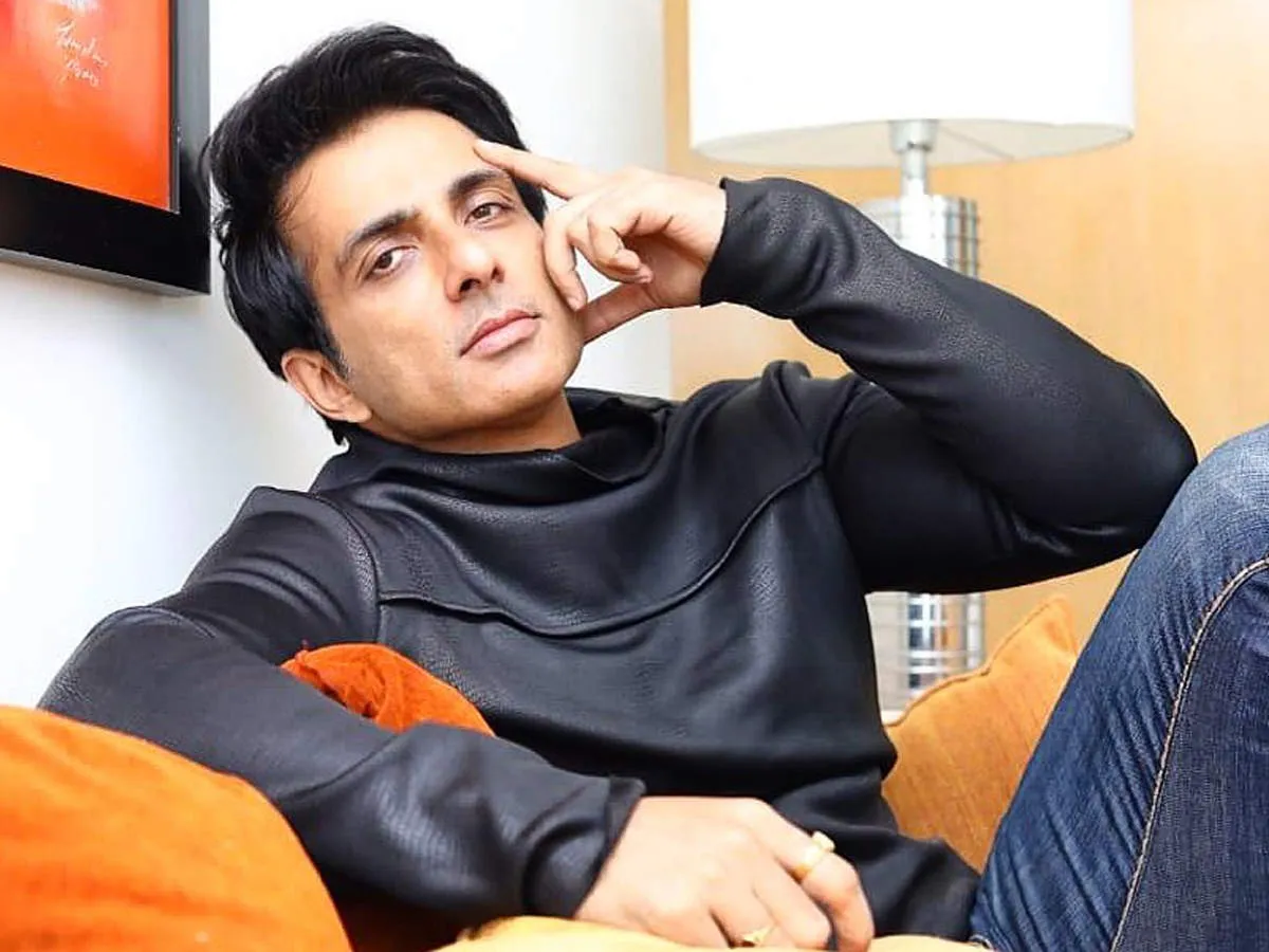 sonu sood give job to migrant workers: Sonu sood birthday and will ...