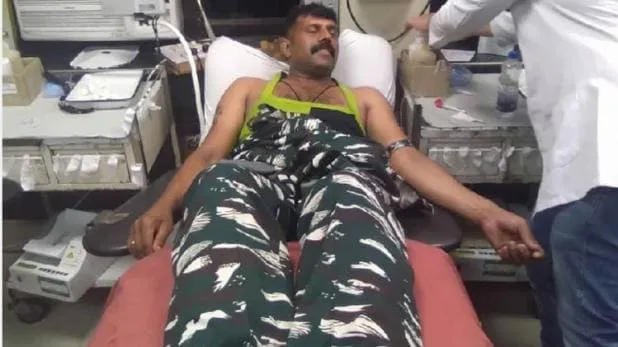 CRPF जवानों ने GTB अस्पताल में किया ब्लड डोनेट