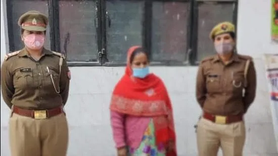 Noida: Woman accused of killing six-year-old daughter nabbed - Hindustan Times