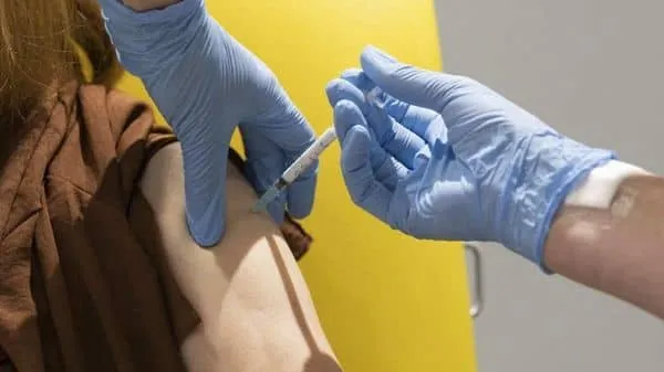 There will be 4,000-5,000 participants in the phase III trial of Oxford COVID-19 vaccine in India.