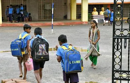No bag' for children on first, third Saturdays across Andhra Pradesh - The Hindu