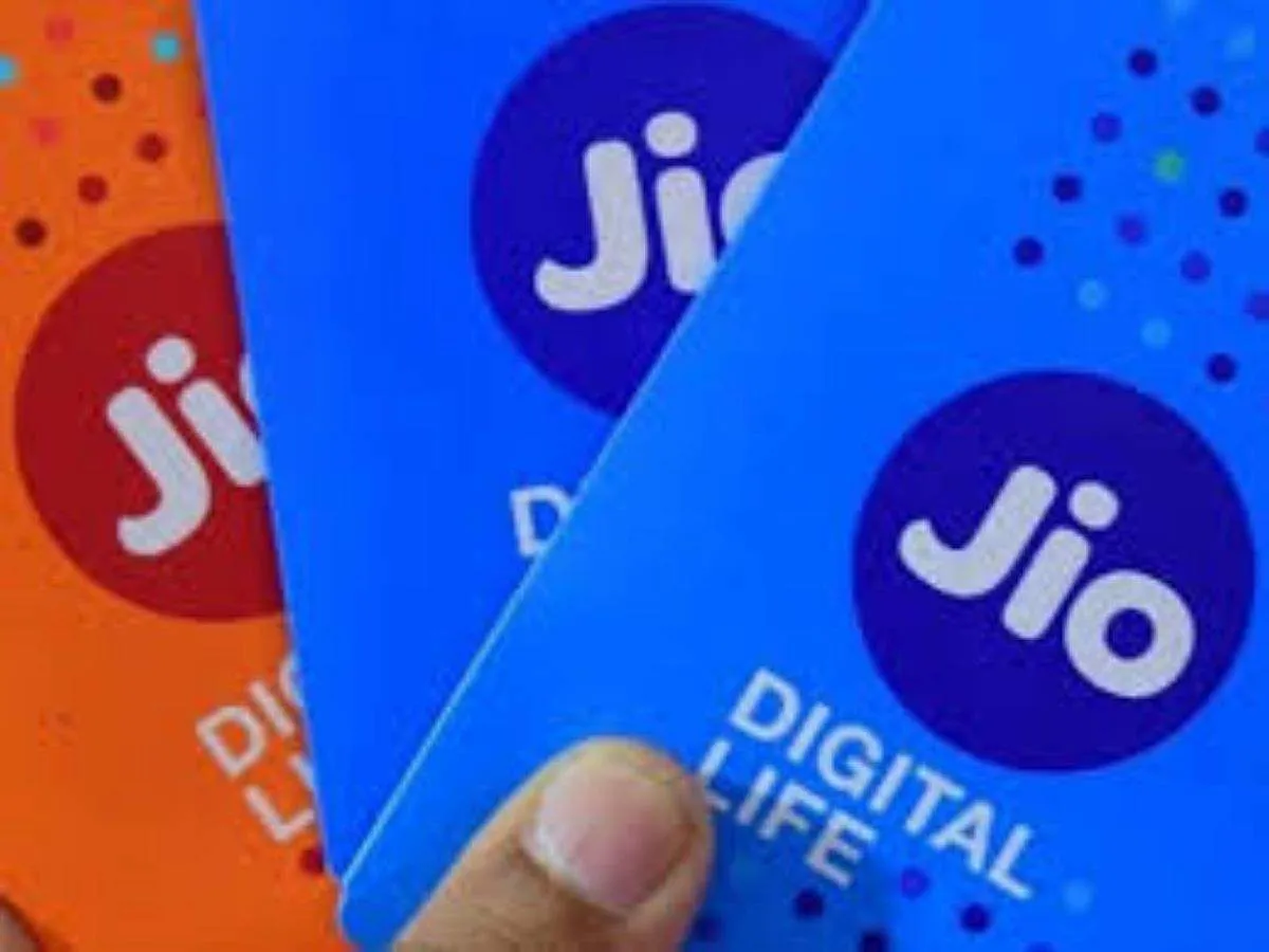 jio rs 149 plan: Reliance Jio revises Rs 149 plan, offers 300 minutes IUC call time - Times of India