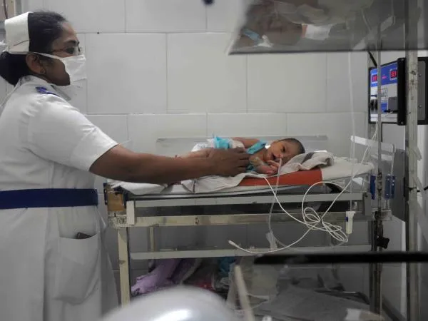 Abandoned by mother, newborn rescued from public toilet