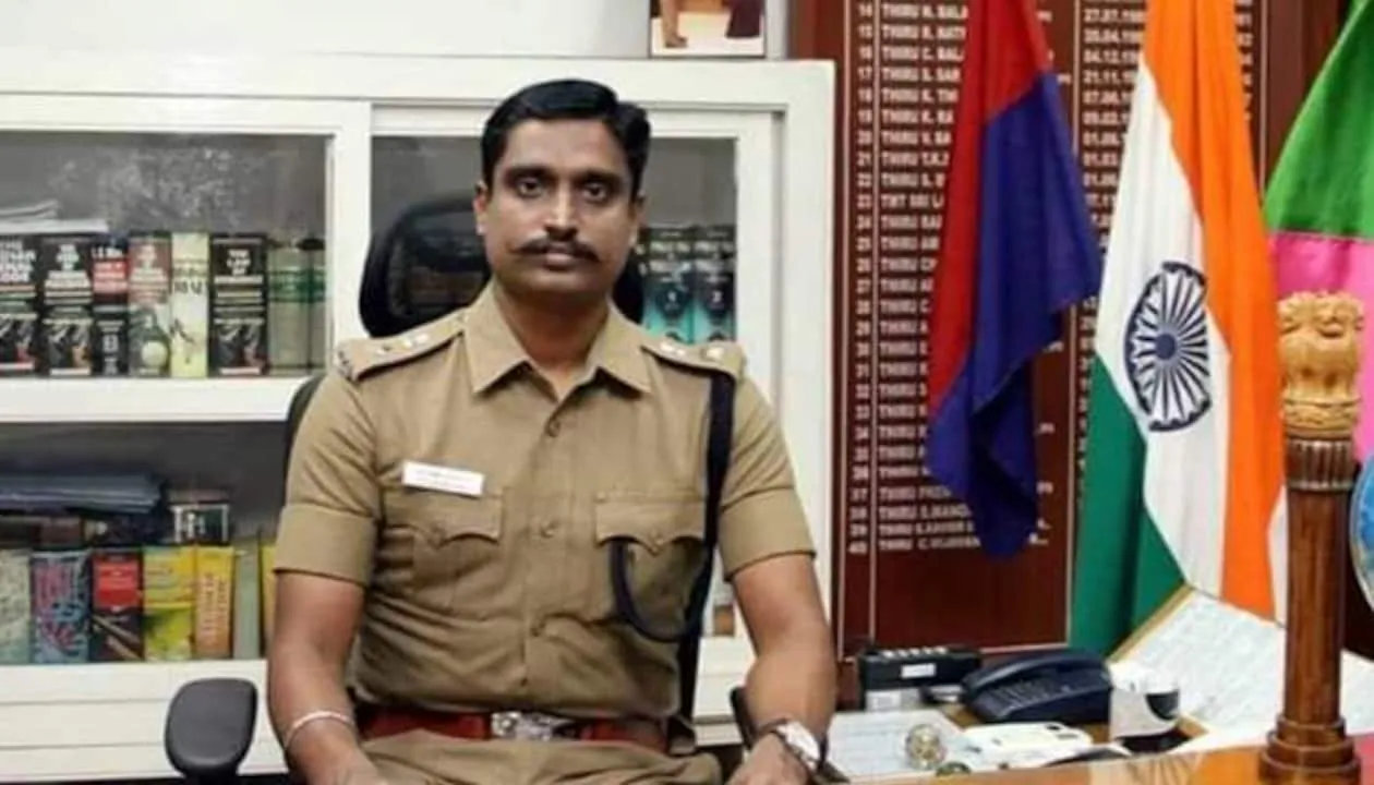 IPS C Vijayakumar, Posted As DIG Coimbatore Dies By 'Suicide' | India News | Zee News