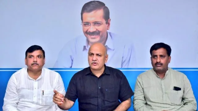 यूपी में सरकार बनी तो हर घर को 300 यूनिट बिजली मुफ्त देगी आम आदमी पार्टी