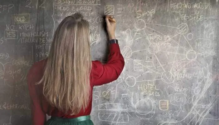 Bizarre! Meet 'Italy's Worst Employee' - A Teacher Who Avoided Work For 20 Years Using Sick Leaves | World News | Zee News