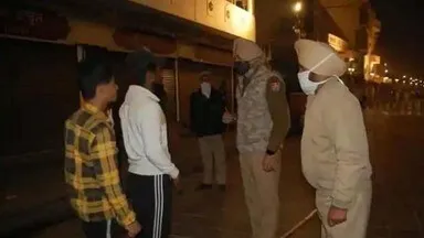 Night curfew from 9pm in Punjab districts amid rising Covid cases - पंजाब के 9 जिलों में बढ़ा नाइट कर्फ्यू का टाइम, CM कैप्टन अमरिंदर ने और सख्ती के दिए संकेत