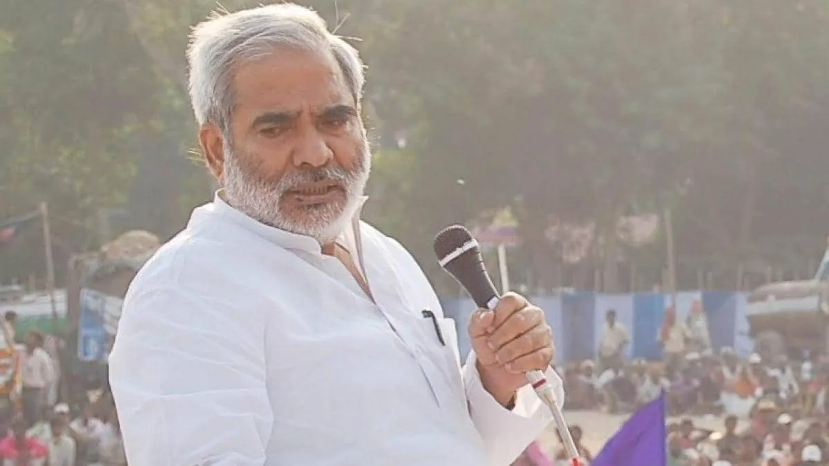 पूर्व केंद्रीय मंत्री रघुवंश प्रसाद सिंह (फाइल फोटो)