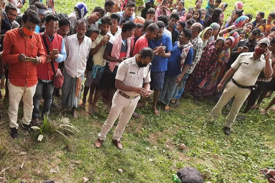 Mystery shrouds death of RD University girl Jharaphula Nayak as body found on roadside in Jajpur | Sambad English