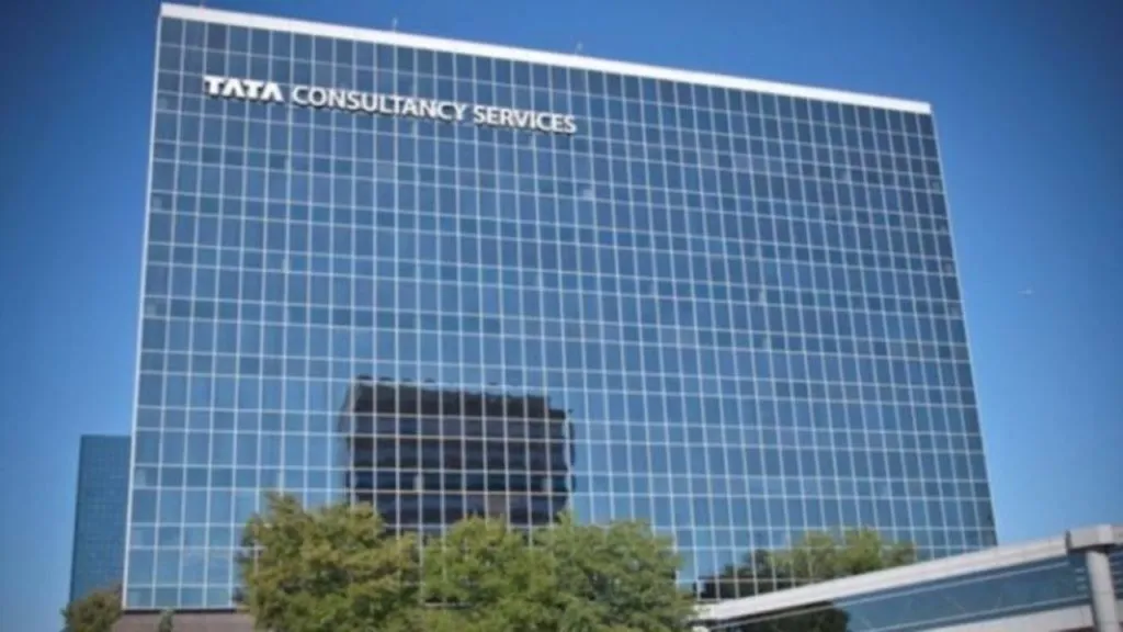 TCS Orders All Employees To Return To Office By November 15; WFH Officially  Ends At TCS? – Trak.in – Indian Business of Tech, Mobile & Startups