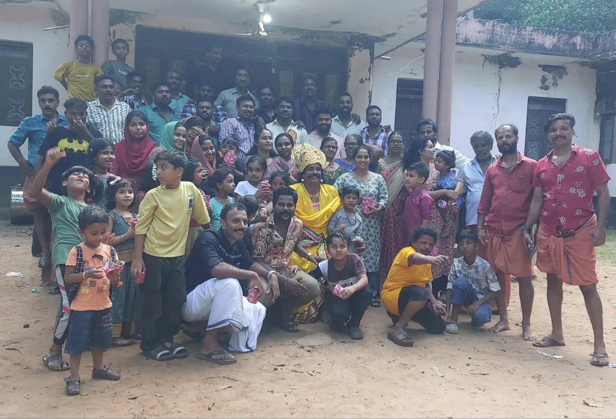 ezhuvathuruthi onam celebration-2