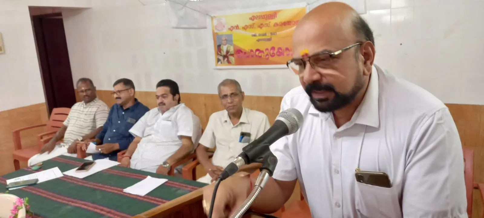 ftyukjhgfdsfghjkjhgfdfghj