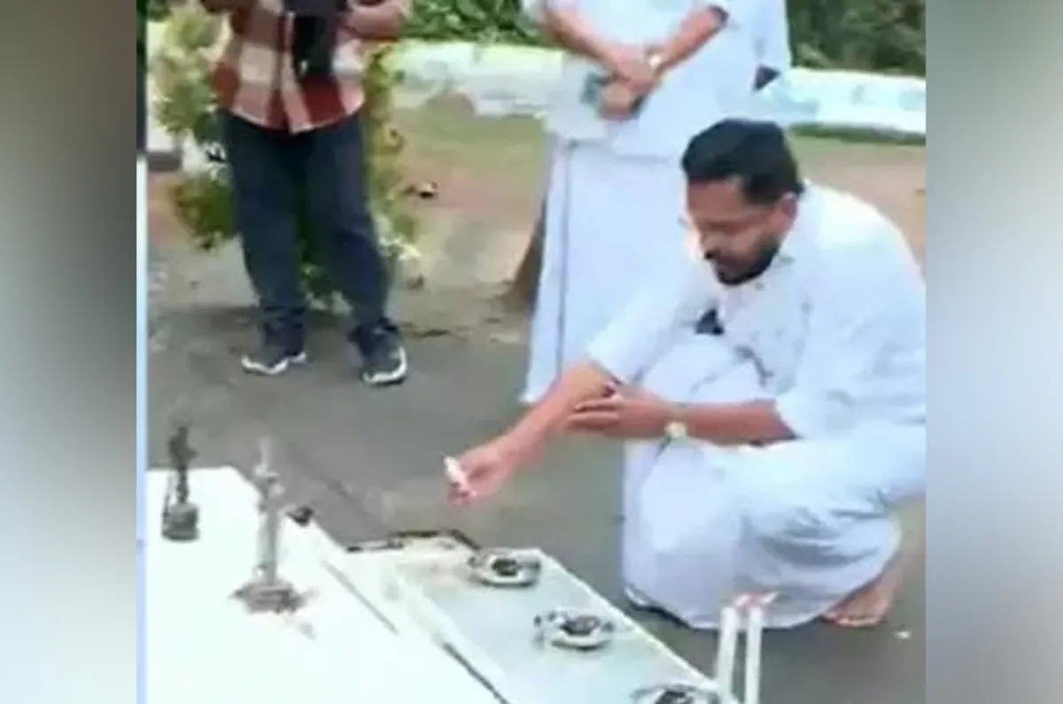 sarin visited oommen chandies tomb-2