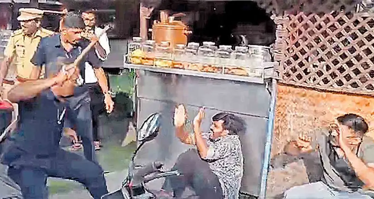 chief ministers gunman beating ksu workers-2