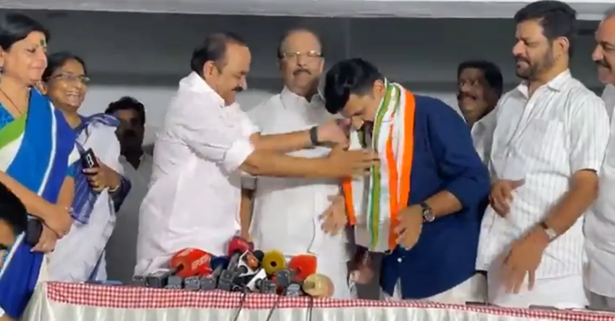 sandeep warrier joined in congress-4