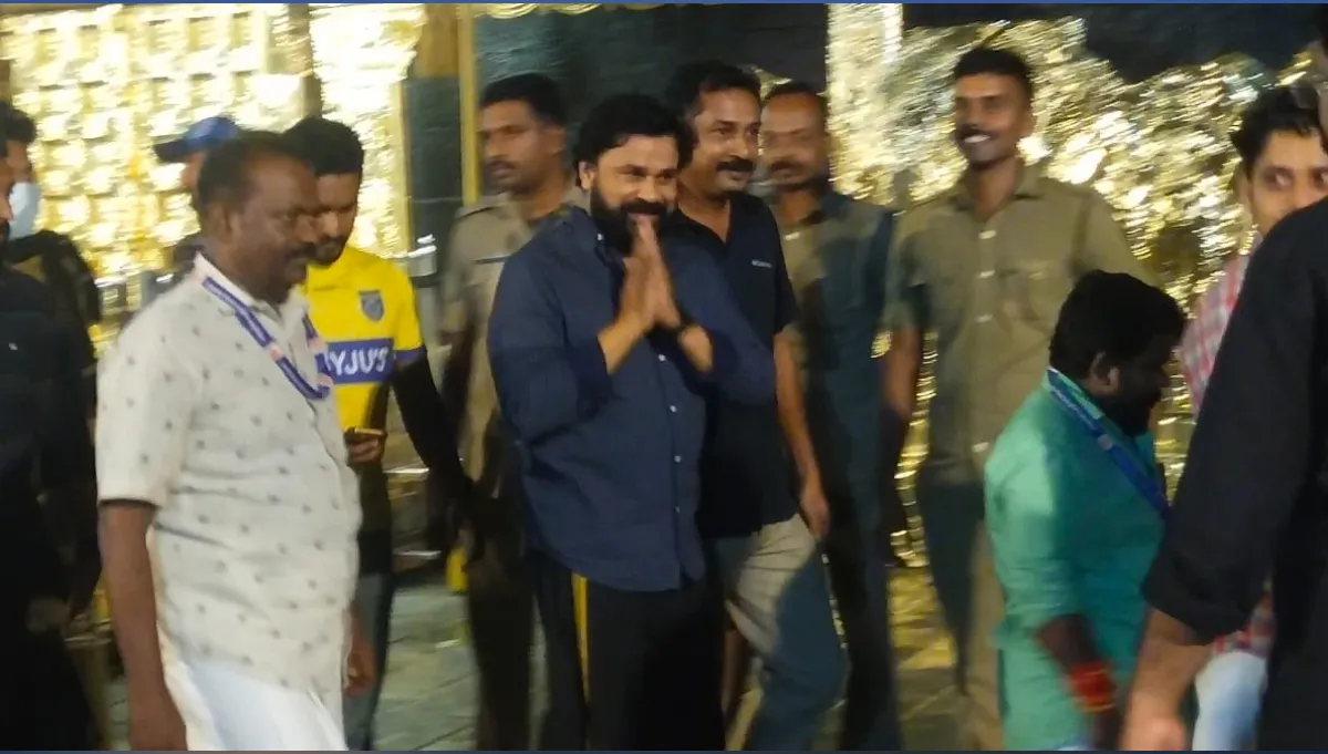 dileep shabarimala darshanam-2