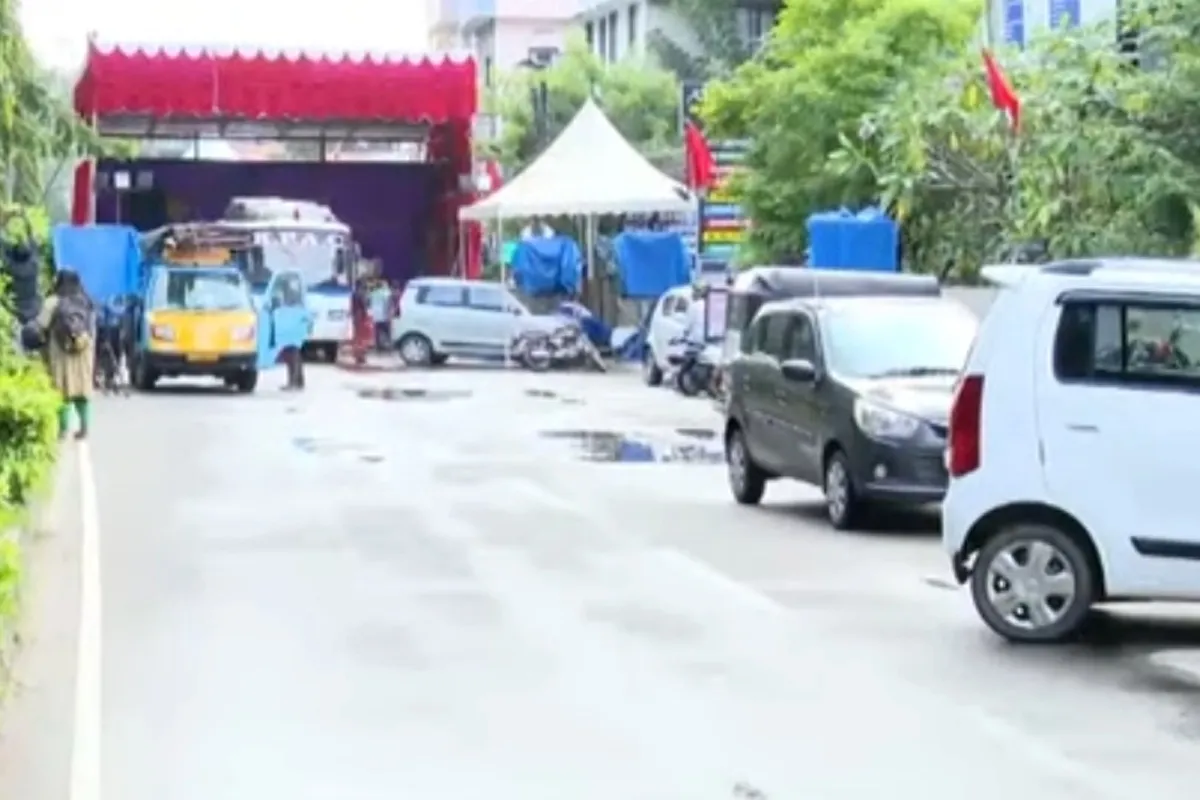 vanchiyur cpm convension on road-2