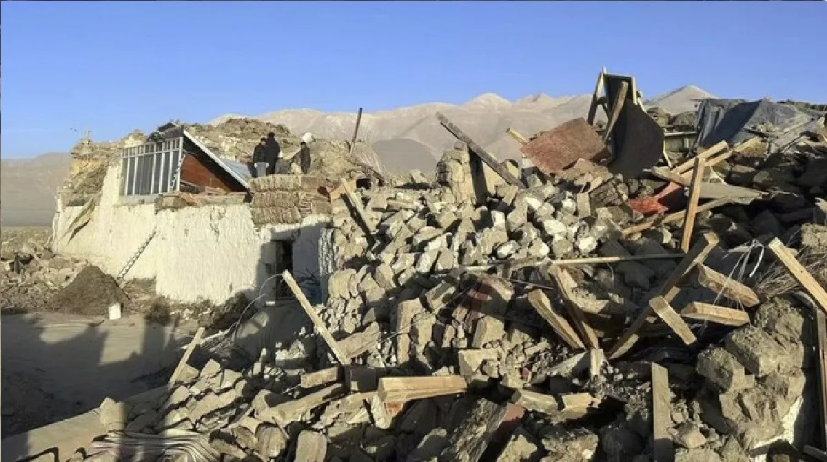 Over 30 killed after multiple earthquakes strike China, Tibet; tremors felt in India