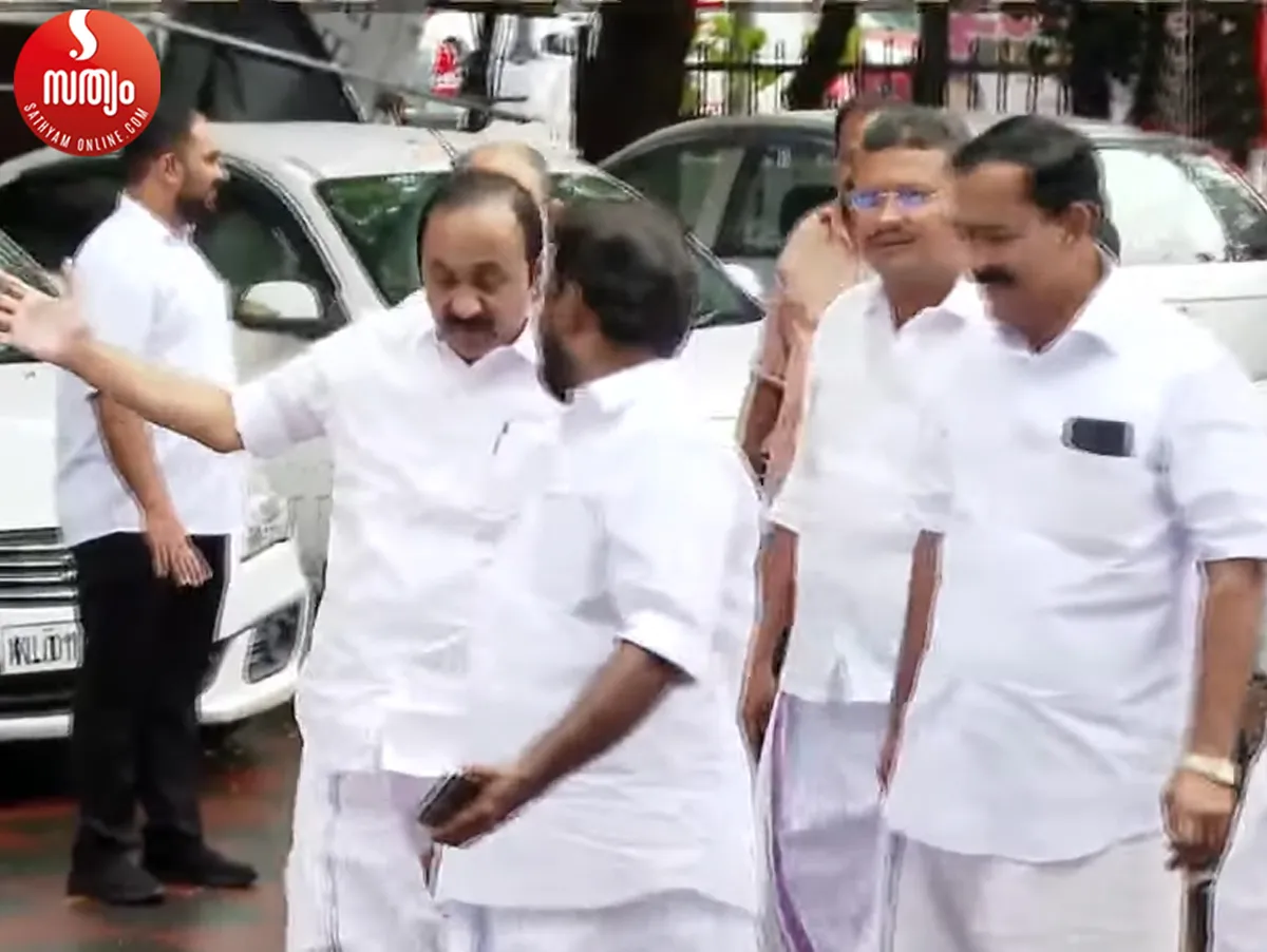 kpcc meeting vd satheesan