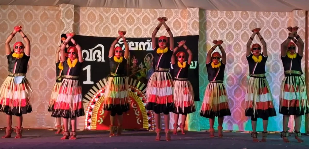 aruvithura college youth festival-2